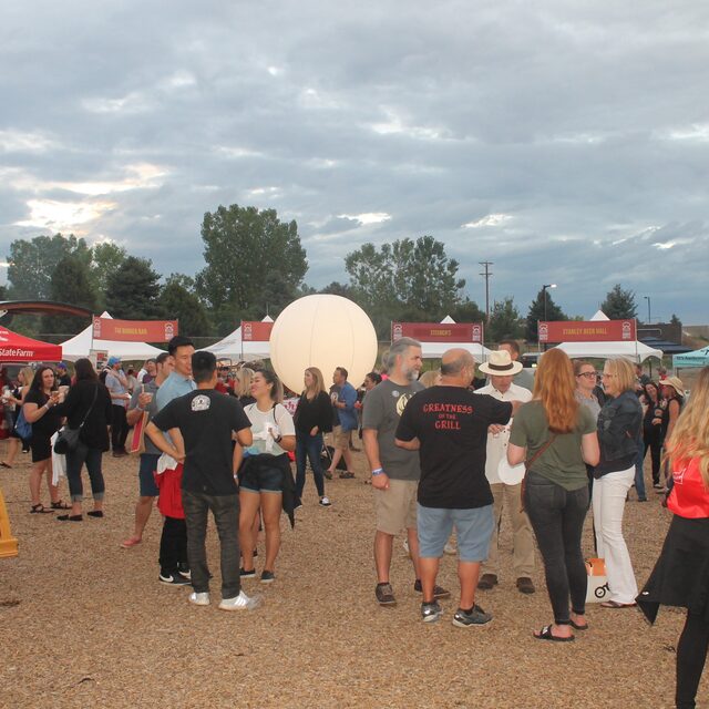 Colorado-Event-Productions-Airstar-Balloon-Lights-(1)